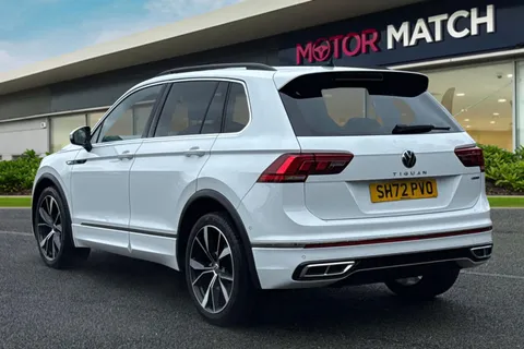 SH72PVO Volkswagen Tiguan 2.0 TDI R-Line DSG 4Motion Euro 6 (s/s) 5dr Thumbnail #3
