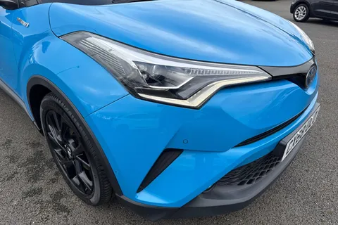 CX68ULO Toyota C-Hr 1.8 VVT-h Dynamic CVT Euro 6 (s/s) 5dr Thumbnail #26