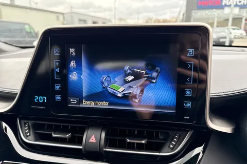 CX68ULO Toyota C-Hr 1.8 VVT-h Dynamic CVT Euro 6 (s/s) 5dr Thumbnail #54