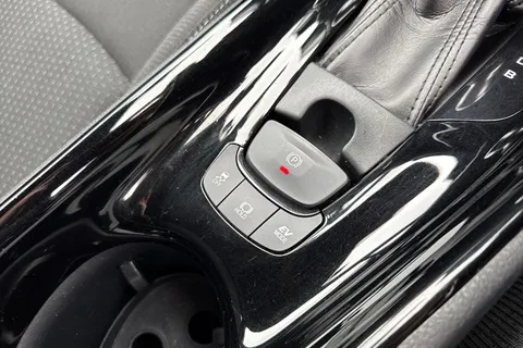 CX68ULO Toyota C-Hr 1.8 VVT-h Dynamic CVT Euro 6 (s/s) 5dr Thumbnail #59