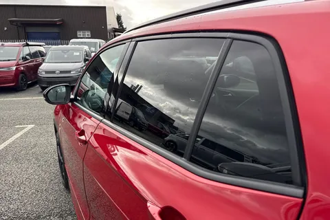 Volkswagen T-Cross 1.5 TSI Black Edition DSG Euro 6 (s/s) 5dr Thumbnail #32