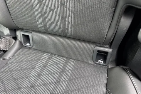 Volkswagen T-Cross 1.5 TSI Black Edition DSG Euro 6 (s/s) 5dr Thumbnail #35