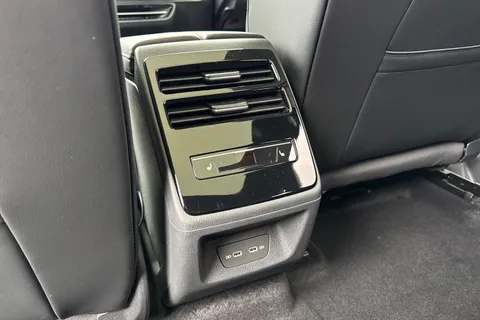 Volkswagen Id.7 Pro S 86kWh Match Plus Tourer Auto 5dr Thumbnail #39