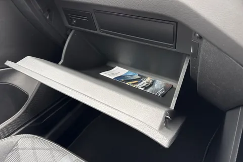 Volkswagen T-Cross 1.5 TSI Black Edition DSG Euro 6 (s/s) 5dr Thumbnail #42