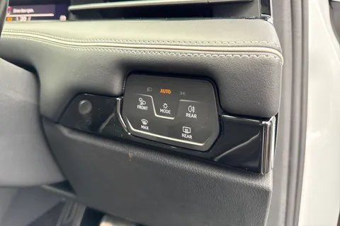 Volkswagen Id.7 Pro S 86kWh Match Plus Tourer Auto 5dr Thumbnail #42