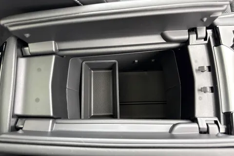 Volkswagen Id.7 Pro S 86kWh Match Plus Tourer Auto 5dr Thumbnail #47