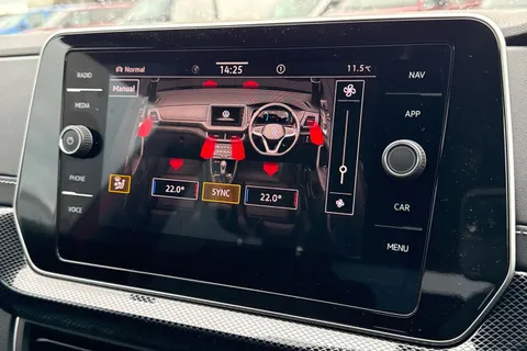 Volkswagen T-Cross 1.5 TSI Black Edition DSG Euro 6 (s/s) 5dr Thumbnail #55