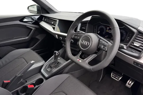  Audi A1 1.0 TFSI 30 Black Edition Sportback S Tronic Euro 6 (s/s) 5dr Thumbnail #14