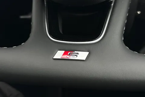  Audi A1 1.0 TFSI 30 Black Edition Sportback S Tronic Euro 6 (s/s) 5dr Thumbnail #37