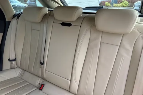 19 of 64 for Audi A4 Avant 2.0 TFSI 35 Sport S Tronic Euro 6 (s/s) 5dr