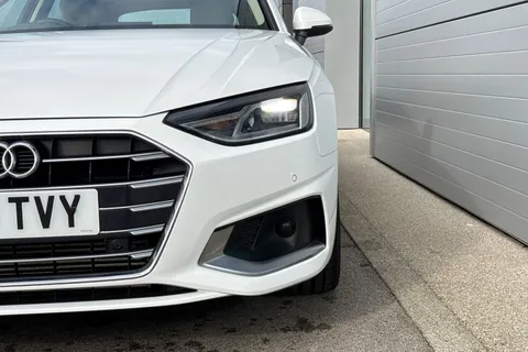 26 of 64 for Audi A4 Avant 2.0 TFSI 35 Sport S Tronic Euro 6 (s/s) 5dr