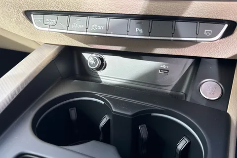 55 of 64 for Audi A4 Avant 2.0 TFSI 35 Sport S Tronic Euro 6 (s/s) 5dr