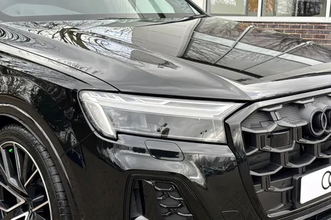  Audi Q7 3.0 TDI V6 Black Edition Tiptronic quattro Euro 6 (s/s) 5dr Thumbnail #8