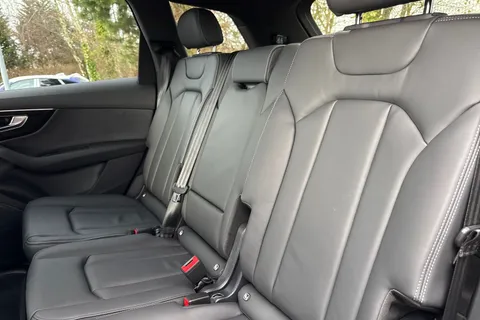  Audi Q7 3.0 TDI V6 Black Edition Tiptronic quattro Euro 6 (s/s) 5dr Thumbnail #18