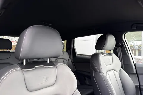  Audi Q7 3.0 TDI V6 Black Edition Tiptronic quattro Euro 6 (s/s) 5dr Thumbnail #23