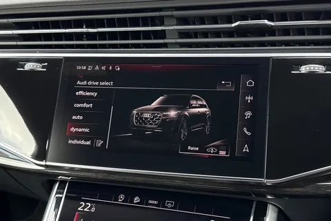  Audi Q7 3.0 TDI V6 Black Edition Tiptronic quattro Euro 6 (s/s) 5dr Thumbnail #31