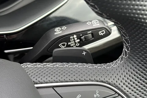 Audi Q7 3.0 TDI V6 Black Edition Tiptronic quattro Euro 6 (s/s) 5dr Thumbnail #46