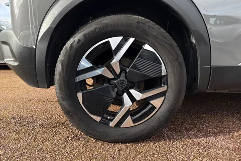 SC24JUE PEUGEOT e-2008 100kW Allure 50kWh 5dr Auto Thumbnail #10