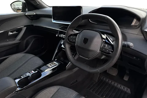 SC24JUE PEUGEOT e-2008 100kW Allure 50kWh 5dr Auto Thumbnail #13