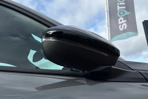 SC24JUE PEUGEOT e-2008 100kW Allure 50kWh 5dr Auto Thumbnail #26