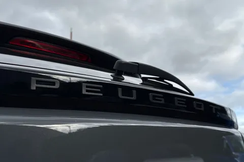 SC24JUE PEUGEOT e-2008 100kW Allure 50kWh 5dr Auto Thumbnail #30