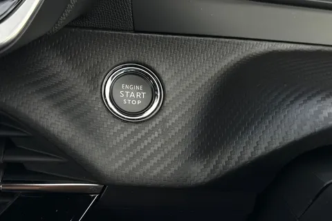 SC24JUE PEUGEOT e-2008 100kW Allure 50kWh 5dr Auto Thumbnail #37