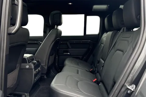 KW74FXV Land Rover Defender 110 3.0 D350 X-Dynamic HSE 5dr Thumbnail #5