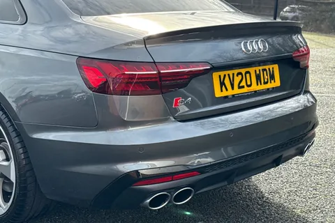 KV20WDM Audi S4 3.0 TDI V6 Black Edition Tiptronic quattro Euro 6 (s/s) 4dr Thumbnail #9
