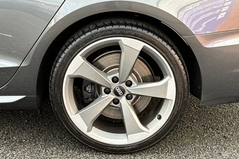 KV20WDM Audi S4 3.0 TDI V6 Black Edition Tiptronic quattro Euro 6 (s/s) 4dr Thumbnail #13