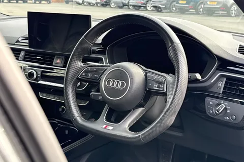 KV20WDM Audi S4 3.0 TDI V6 Black Edition Tiptronic quattro Euro 6 (s/s) 4dr Thumbnail #32