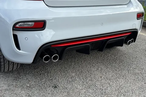 30 of 43 for Abarth 595 1.4 T-Jet Competizione 70th Euro 6 3dr