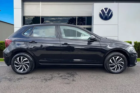 MW72ESN Volkswagen Polo 1.0 Life 5dr **PARKING SENSORS** Thumbnail #4