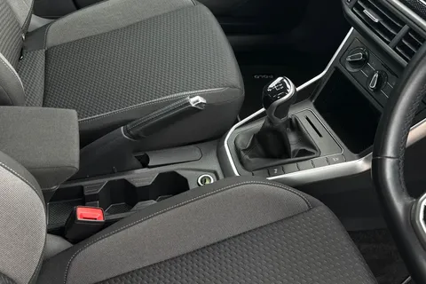 MW72ESN Volkswagen Polo 1.0 Life 5dr **PARKING SENSORS** Thumbnail #24