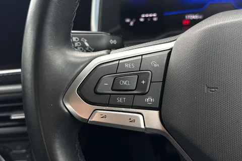 MW72ESN Volkswagen Polo 1.0 Life 5dr **PARKING SENSORS** Thumbnail #30