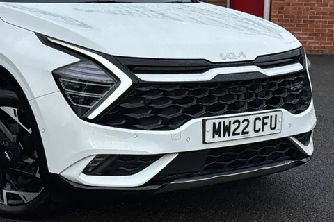 MW22CFU Kia Sportage 1.6 T-GDi 13.8kWh GT-Line S Auto AWD Euro 6 (s/s) 5dr Thumbnail #10