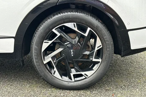 MW22CFU Kia Sportage 1.6 T-GDi 13.8kWh GT-Line S Auto AWD Euro 6 (s/s) 5dr Thumbnail #13