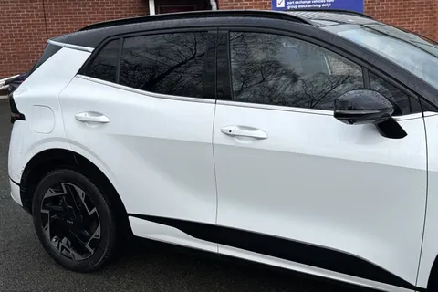 MW22CFU Kia Sportage 1.6 T-GDi 13.8kWh GT-Line S Auto AWD Euro 6 (s/s) 5dr Thumbnail #30