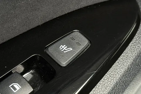 MW22CFU Kia Sportage 1.6 T-GDi 13.8kWh GT-Line S Auto AWD Euro 6 (s/s) 5dr Thumbnail #40