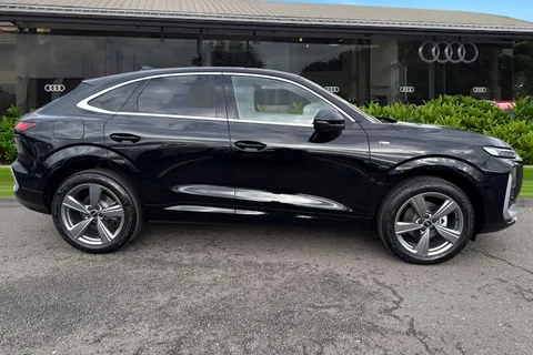  Audi Q3 1.5 TFSI S line Sportback S Tronic Euro 6 (s/s) 5dr Thumbnail #4