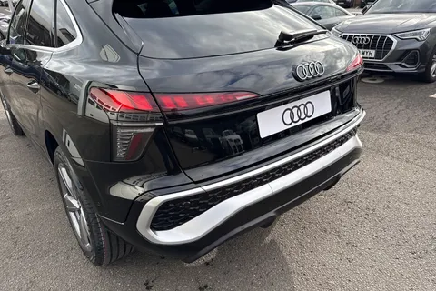  Audi Q3 1.5 TFSI S line Sportback S Tronic Euro 6 (s/s) 5dr Thumbnail #8