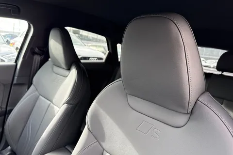  Audi Q3 1.5 TFSI S line Sportback S Tronic Euro 6 (s/s) 5dr Thumbnail #24