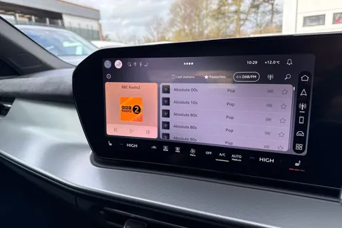  Audi Q3 1.5 TFSI S line Sportback S Tronic Euro 6 (s/s) 5dr Thumbnail #36