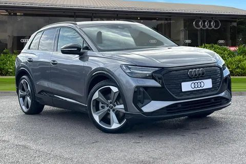  Audi Q4 e-tron 40 Black Edition Auto 5dr 82kWh Thumbnail #2