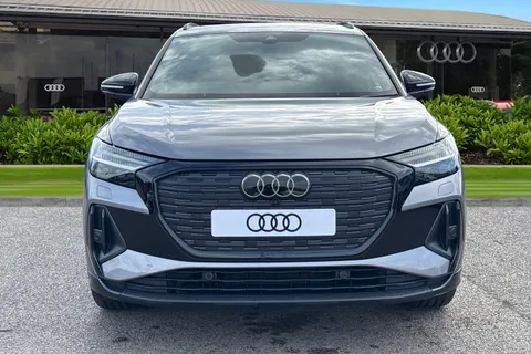  Audi Q4 e-tron 40 Black Edition Auto 5dr 82kWh Thumbnail #6