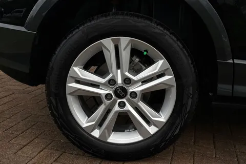 9 of 62 for Audi Q2 1.0 TFSI 30 Sport Euro 6 (s/s) 5dr