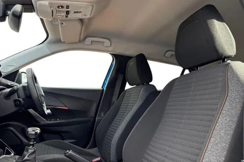 YF72FSZ PEUGEOT 2008 1.2 PureTech Active Premium + Euro 6 (s/s) 5dr Thumbnail #15