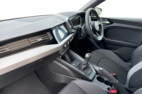 Audi A1 1.0 TFSI 30 S line Sportback Euro 6 (s/s) 5dr Thumbnail #15