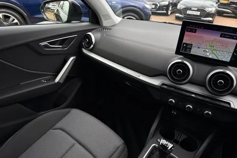 19 of 62 for Audi Q2 1.0 TFSI 30 Sport Euro 6 (s/s) 5dr