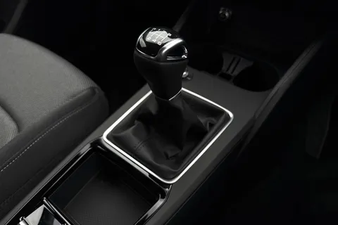 22 of 62 for Audi Q2 1.0 TFSI 30 Sport Euro 6 (s/s) 5dr