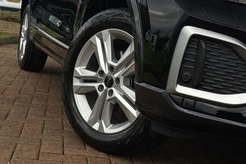 25 of 62 for Audi Q2 1.0 TFSI 30 Sport Euro 6 (s/s) 5dr